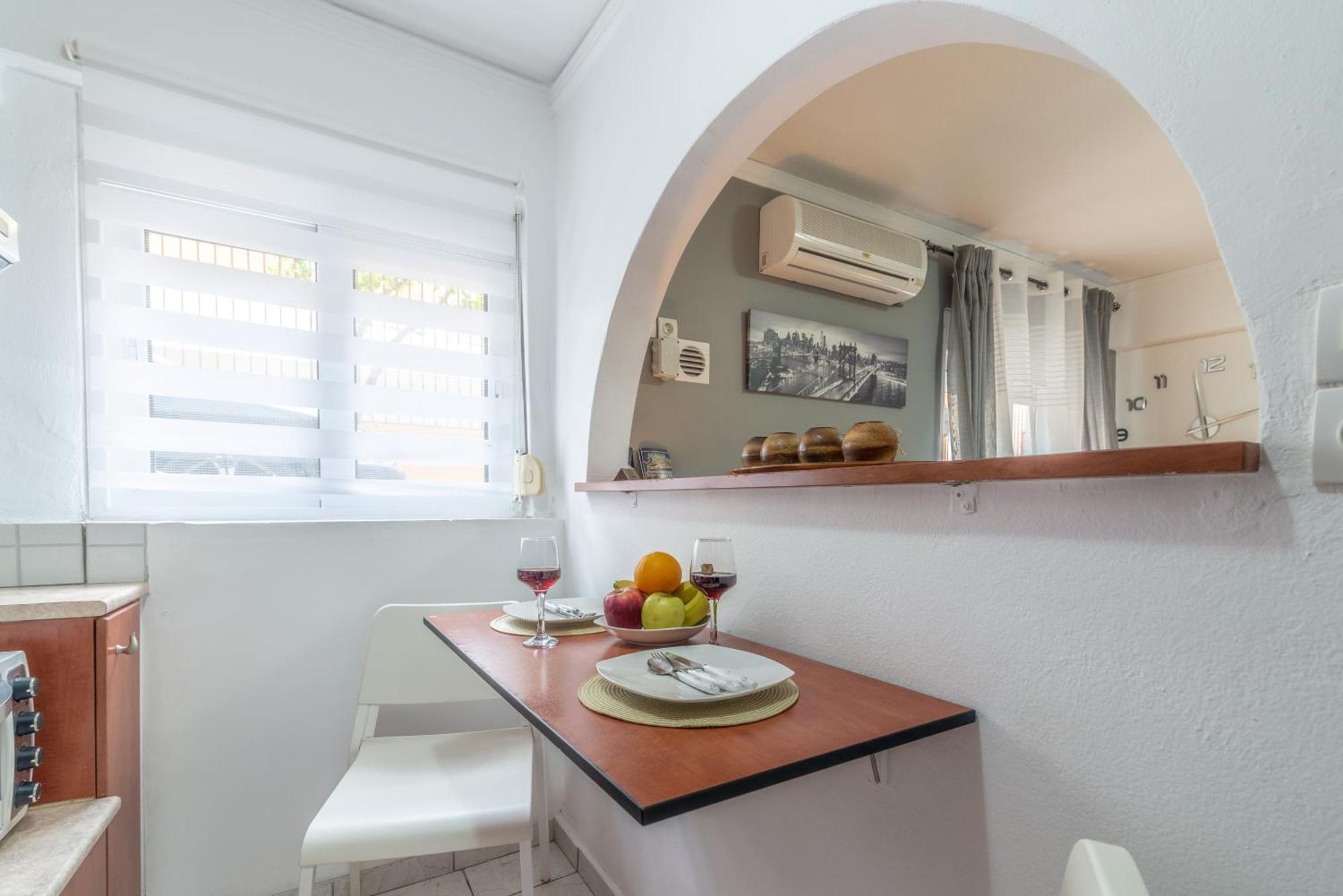 Oasis Studios In The City Centre Heraklion  Exterior photo